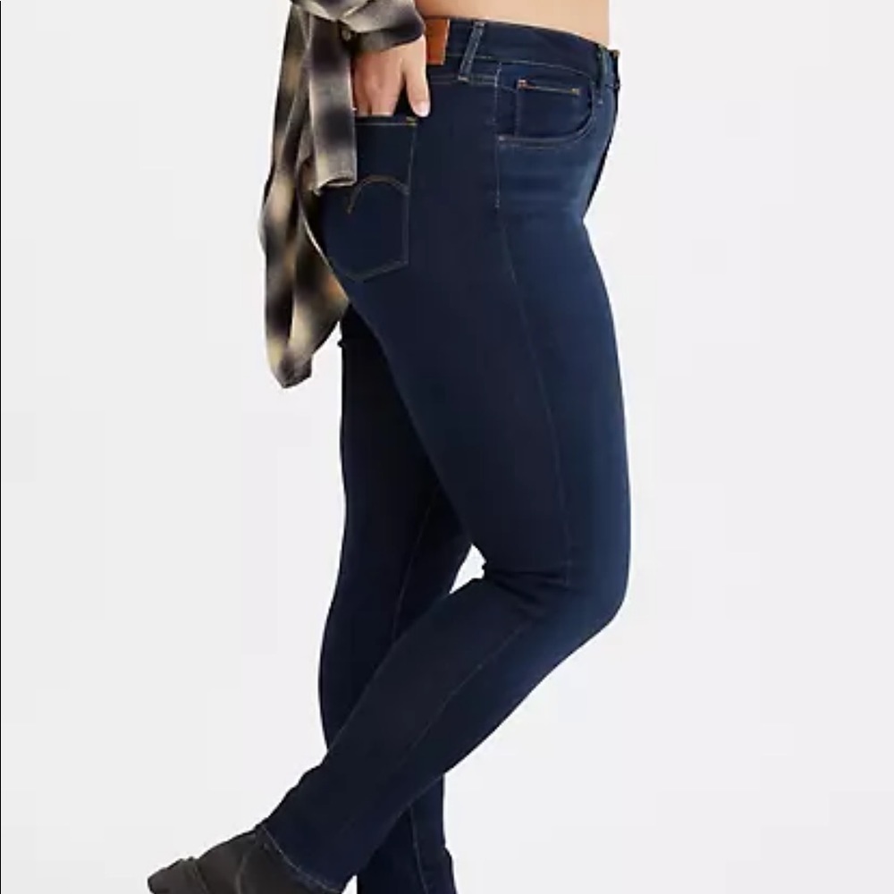 Levi’s 721 High Rise Skinny - Picture 2 of 10